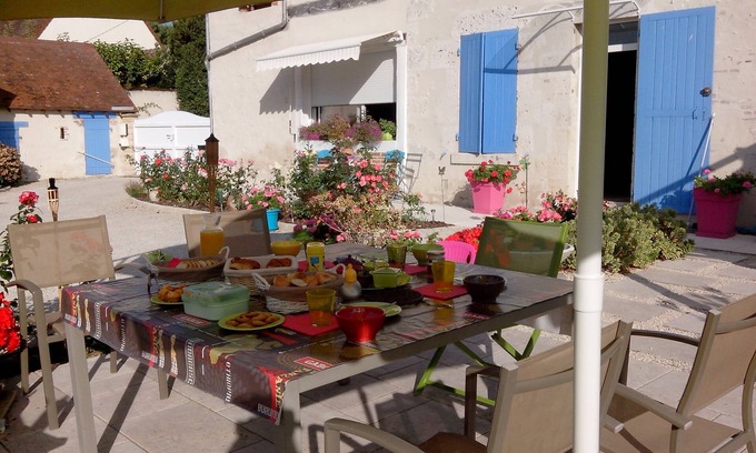Onzain Casa | HERMOSA CASA RESTAURADA CON 3 DORMITORIOS-5 CAMAS - 12 PERSONAS