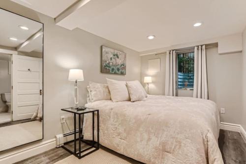 Hilltop Casa | Guest Suite At Hilltop And Cherry Creek Near to Museums