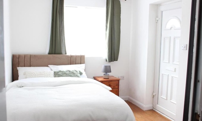 Eltham West Apartamento | Guest suite