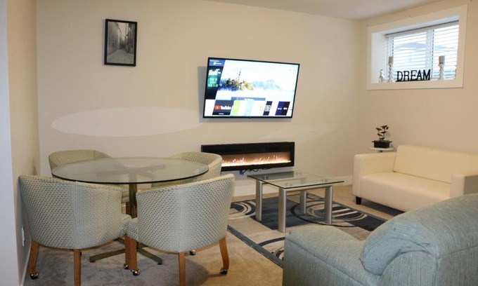 Northwest Calgary Apartamento | Guest Suite in Calgary
