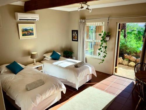Cape Winelands Casa | Guest Suite in Tuscan Farmhouse