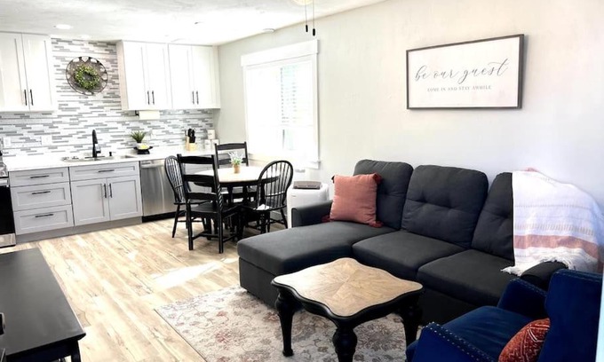 Idaho Falls Apartamento | Guest Suites 1996 #3 - Cozy 1 bedroom 1 bath suite