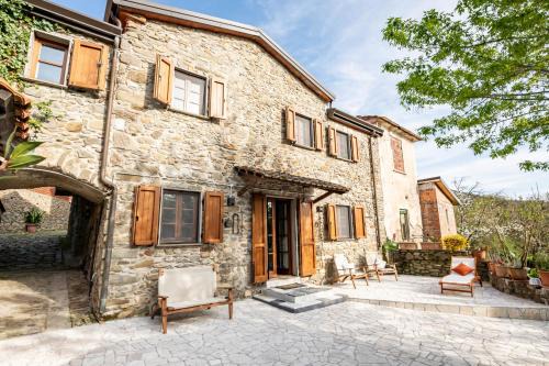 Ortonovo Apartamento | GuestHost - La Casa delle Cinque Lune - Quiet Escape