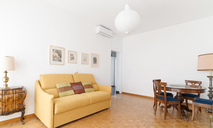 Zona Solari Apartamento | GuestHost - M4 California Bright Apartment