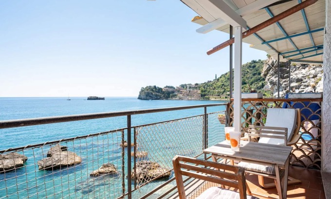 Spisone Apartamento | GuestHost - Villa Vittoria - House on the Cliff