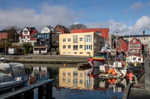 Torshavn Apartamento | Guesthouse at the boat harbour