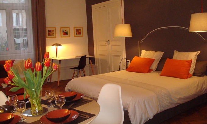 Macon Apartamento | casa de huéspedes CLOS ST JEAN con 2 apartamentos de lujo, independiente