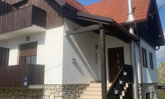 Jezerce Casa | Guesthouse Family Bosnic - Double Room with Balcony - 3