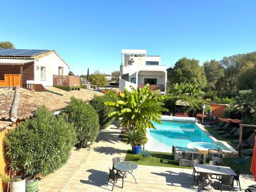 Laverune Cama Y Desayuno | GuestHouse Le Patio34