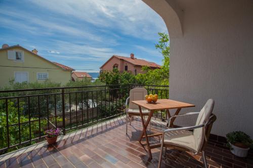 Cres Casa | Guesthouse Maver
