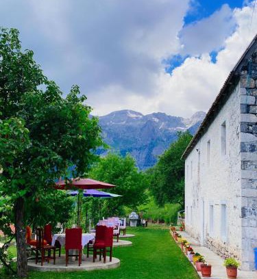 Shale Cabina | Guesthouse Silvester