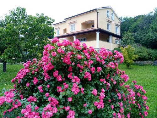 Brsec Casa | Guesthouse Villa AnnaDora