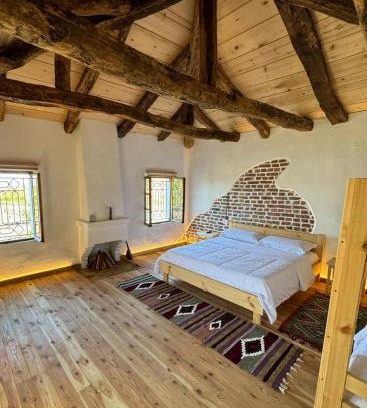 Sakës Casa | Guesthouse Vitoria - Mrizi i Zanave