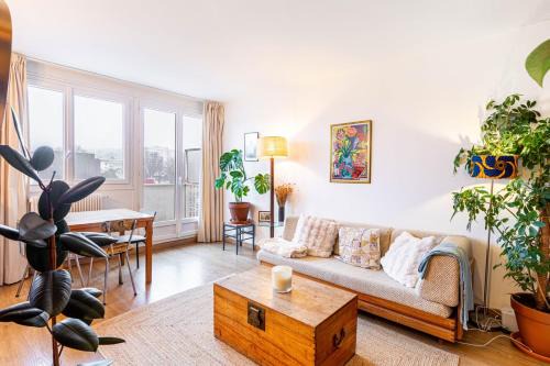 Le Pre-Saint-Gervais Apartamento | GuestReady - Élégance Lumineuse Près de Paris
