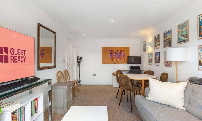 Shaftesbury Apartamento | GuestReady – Chic 2BR Near Clapham Common