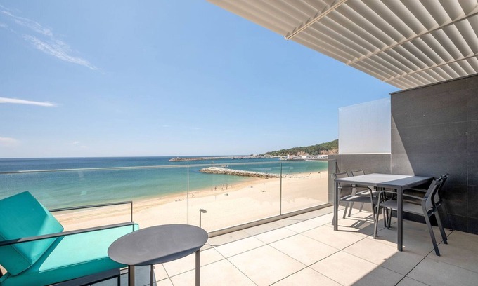 Aldeia do Meco Apartamento | GuestReady - Retiro dorado con vistas al mar 2