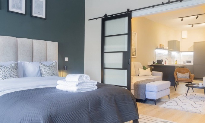 Blackrock Apartamento | GuestReady - Vida de lujo con vistas al mar