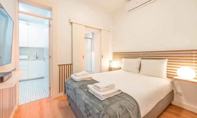 Restelo Apartamento | GuestReady - 1-Br Neoclassical-era Building - E