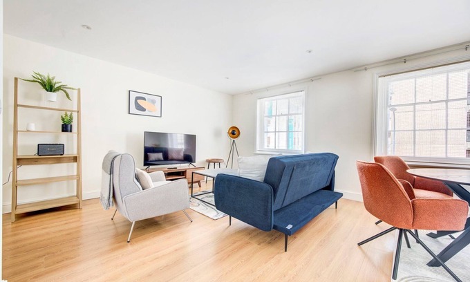 Hammersmith Broadway Apartamento | GuestReady - Elegante Serenidad en Hammersmith