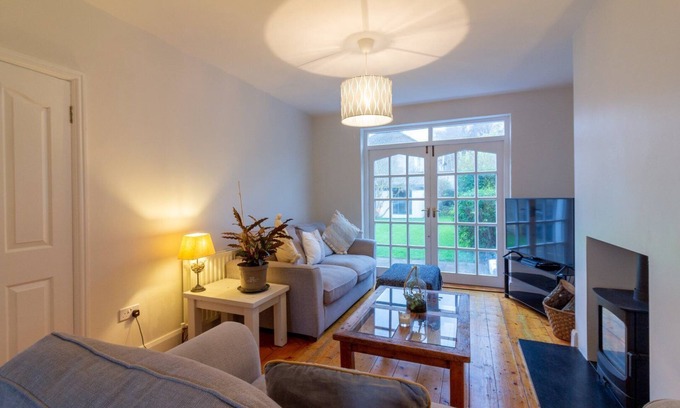 Rathfarnham Casa | GuestReady - Serene Haven near Castle Golf Club