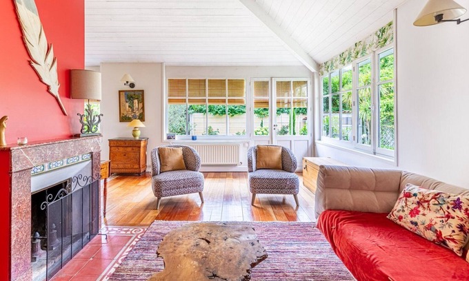 Le Bouscat Casa | GuestReady - Serene home with lush garden