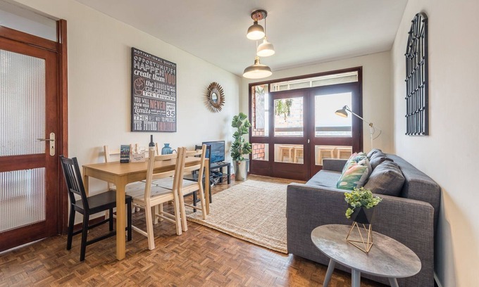 Aldoar Foz do Douro e Nevogilde Apartamento | GuestReady - La nueva torre 179 con vistas al río