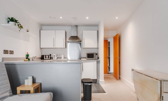 Baltic Triangle Apartamento | GuestReady - Vibrant Living in Liverpool's Heart