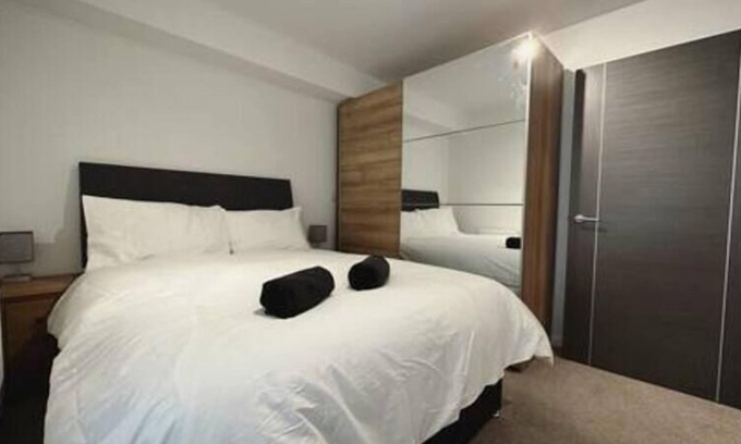 Pill Apartamento | Guestz Coates House One Bed Apt