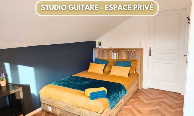 Chalons-en-Champagne Apartamento | Guitar Studio - Music in Champagne