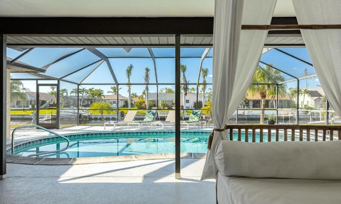 Cape Coral Casa | Gulf Access, Sleeps 14 - Calusa Paradise