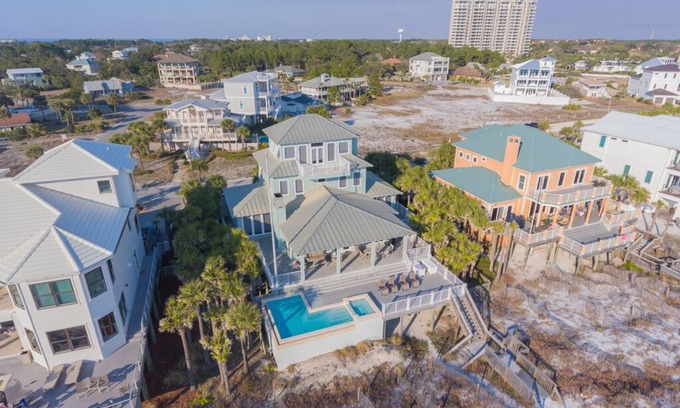 Gulf Pines Casa | Frente al golfo con playa privada y piscina infiniti!