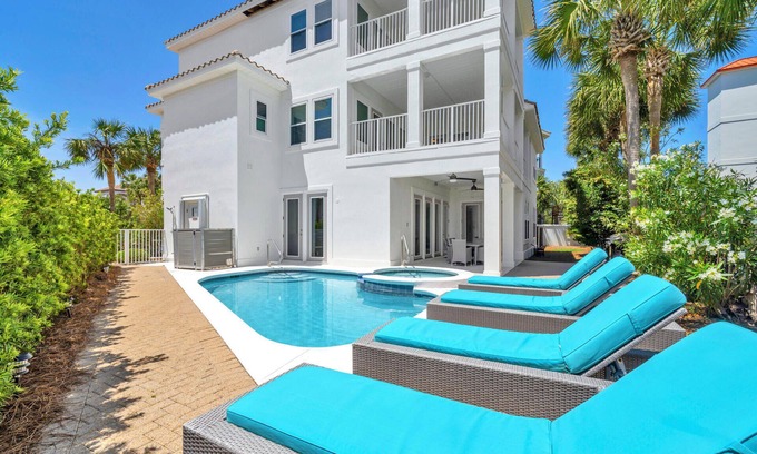 Avalon Beach Estates Casa | Gulf-View 6 Bdrm, Pool, Hot-Tub, Gated Beach, with Tower Suite!