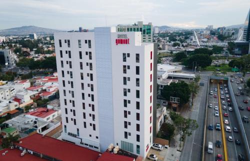 Guadalajara Hotel | Gumont Guadalajara López Mateos - Minerva