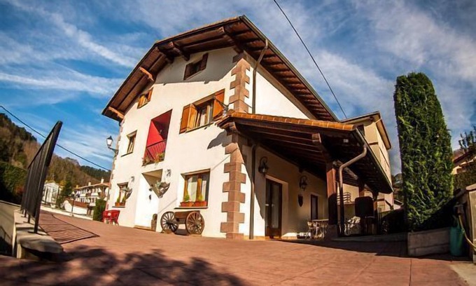 Sumbilla Cabaña | Casa rural Gure Lur para 8 personas