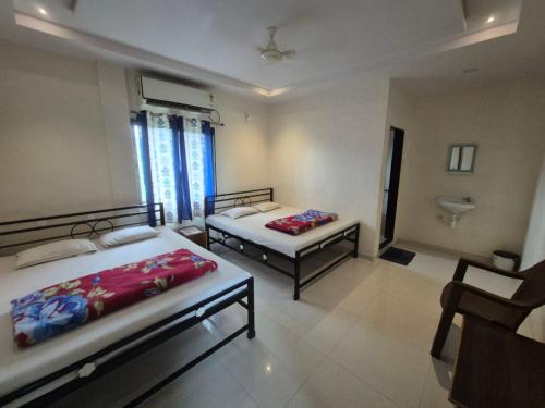 Shirdi Casa | Gurucharan