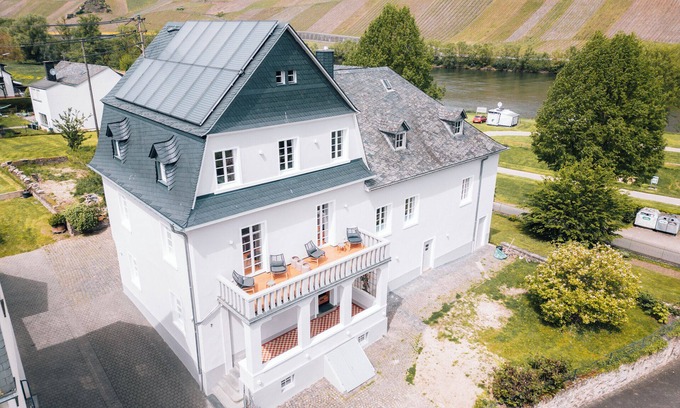 Losnich Apartamento | Gut Försterlay - Boutique Apartments im Historischen Winzerhaus - Wohnung 3