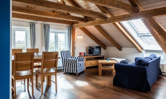 Geelbyholz Casa | Gut Royum - Kornblume