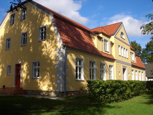 Gingst Apartamento | Gutshaus Haidhof