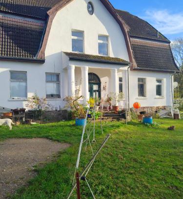 Poseritz Apartamento | Gutshaus im Grünen