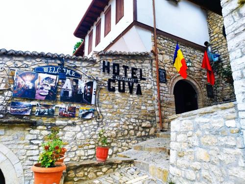 Berat Hotel | Guva Mangalem Hotel Restaurant