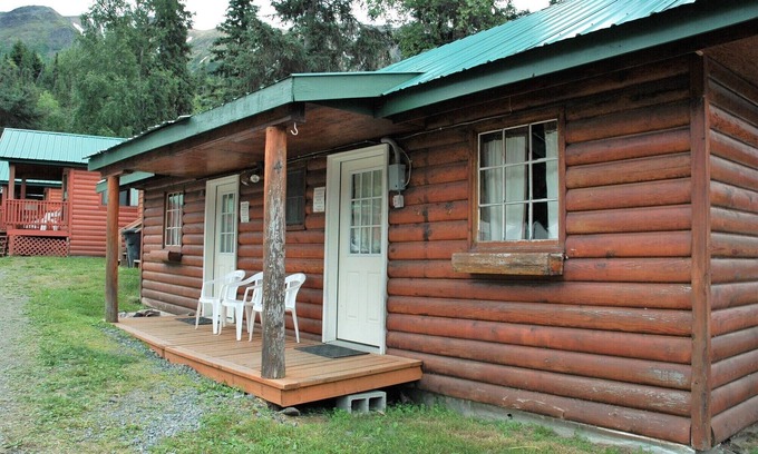 Cooper Landing Cabina | Gwin's Lodge Willow Cabin #5
