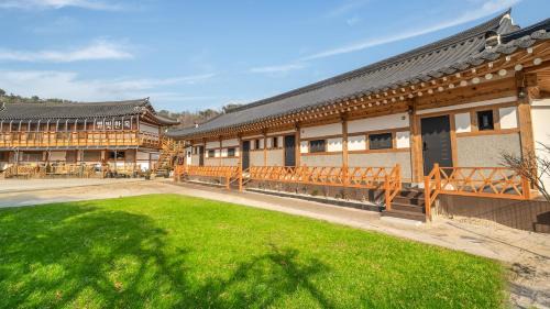 Gyeongju Casa | Gyeongju gampo byeolbit hanok Pension