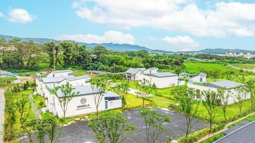 Gyeongju Casa | Gyeongju Marbella Pool Villa N Screen Golf