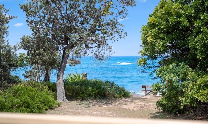 Korora Casa | Gypsea Stays - stunning beach right at your back door!