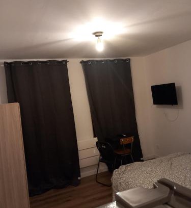 Deville-les-Rouen Apartamento | Hébergement Cozy à Deville-lès-Rouen - 13 min Rouen