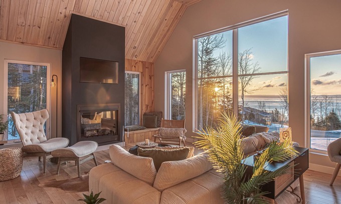 Saint-Joseph-de-la-Rive Chalet De Esquí | Hôtel à la maison - Chalet le Natür, Cozy & Spa