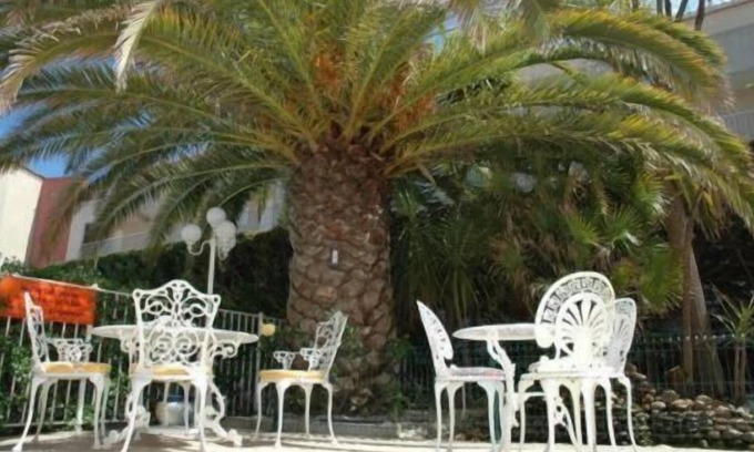 Cap d'Agde Hotel | Hôtel Azur