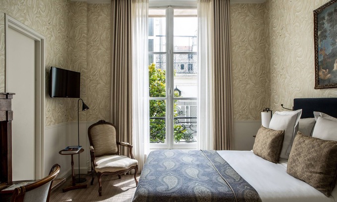 Saint-Thomas-d'Aquin Hotel | Hôtel des Saints-Pères