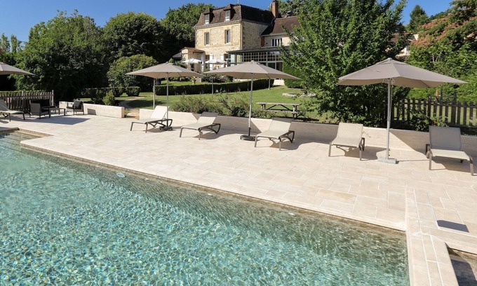 Sarlat-la-Caneda Hotel | Hôtel La Verperie