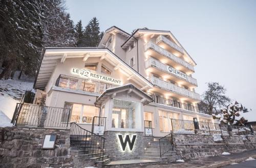Champery Hotel | Hôtel Le White - Le 42 Restaurant